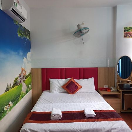 Khach San Nguyen Trung Hotel โฮจิมินห์ซิตี้ ภายนอก รูปภาพ