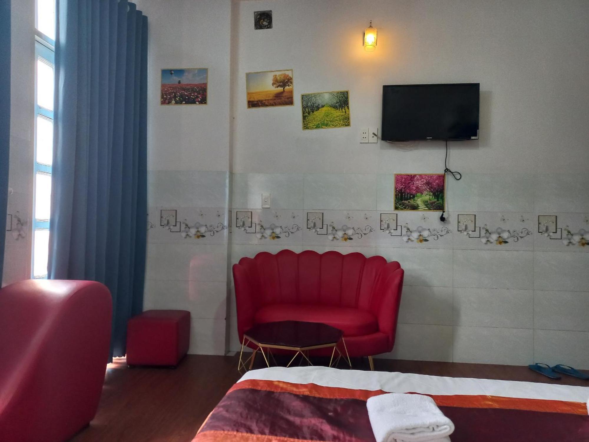 Khach San Nguyen Trung Hotel โฮจิมินห์ซิตี้ ภายนอก รูปภาพ